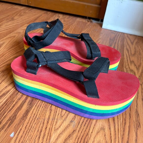 Teva Rainbow Pride Platform Sandels Size Women 11 Men 9 - Picture 2 of 5